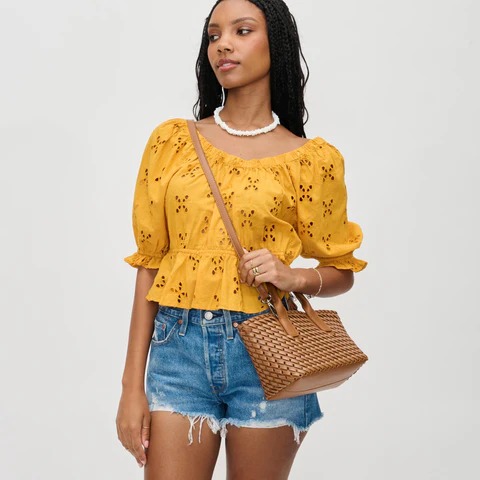 imgi 15 schiffli top shorts tote